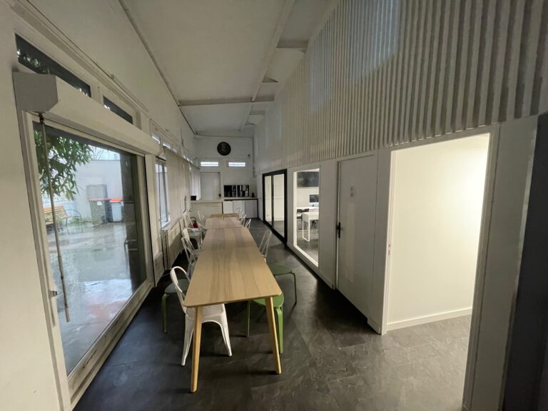 Bâtiments indépendants 431 m² — Montrouge