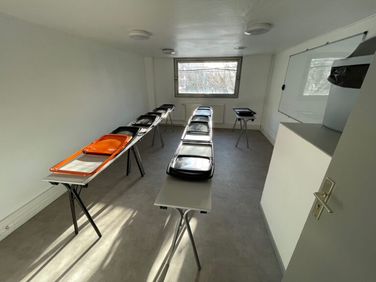 Local indépendant 904 m² ERP 5 — Lille