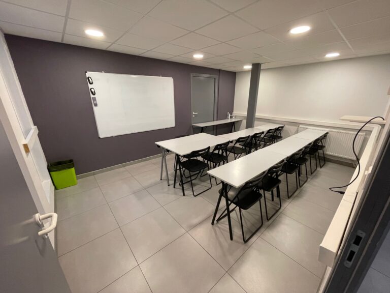 Local indépendant 904 m² ERP 5 — Lille