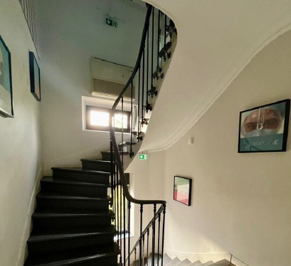 Bâtiments indépendants 431 m² — Montrouge