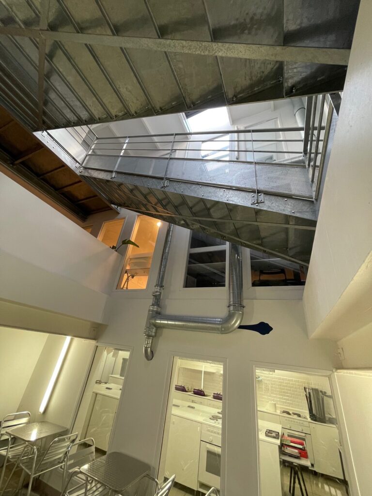 Local indépendant 904 m² ERP 5 — Lille